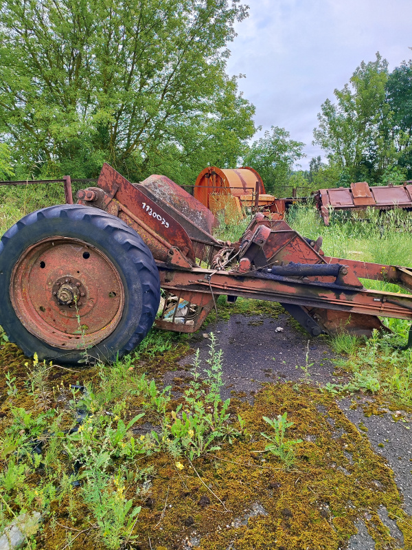 Устройство подбора камней