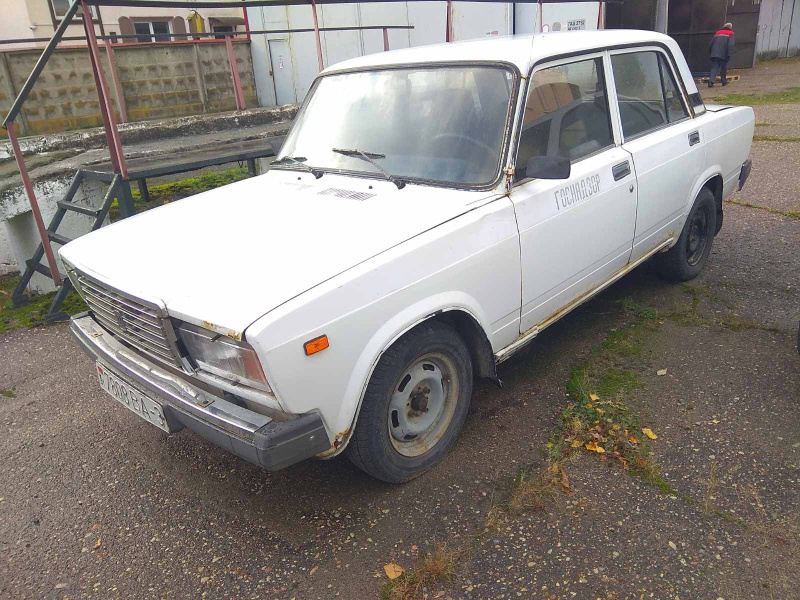 VAZ 21070-12021 