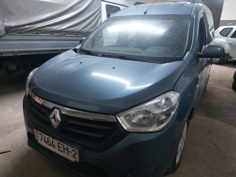 RENAULT DOKKER