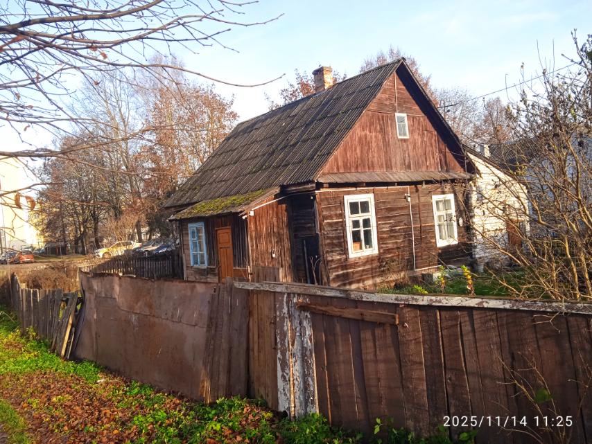 22/47 доли в праве на капитальное строение (Жилой дом)