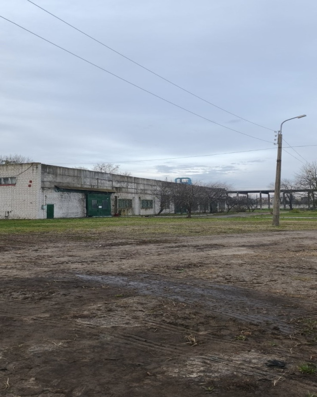 Здание изготовления мебели и здание транспортной проходной 