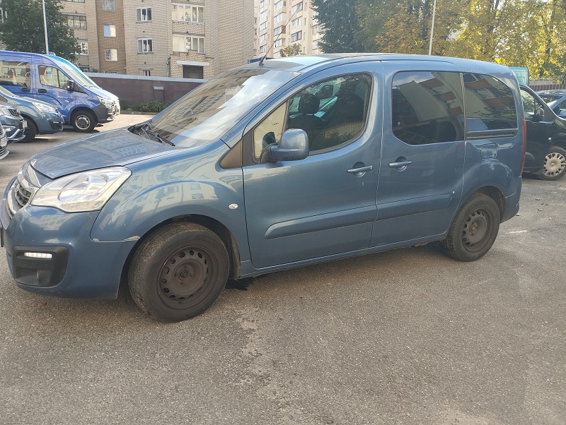 PEUGEOT PARTNER