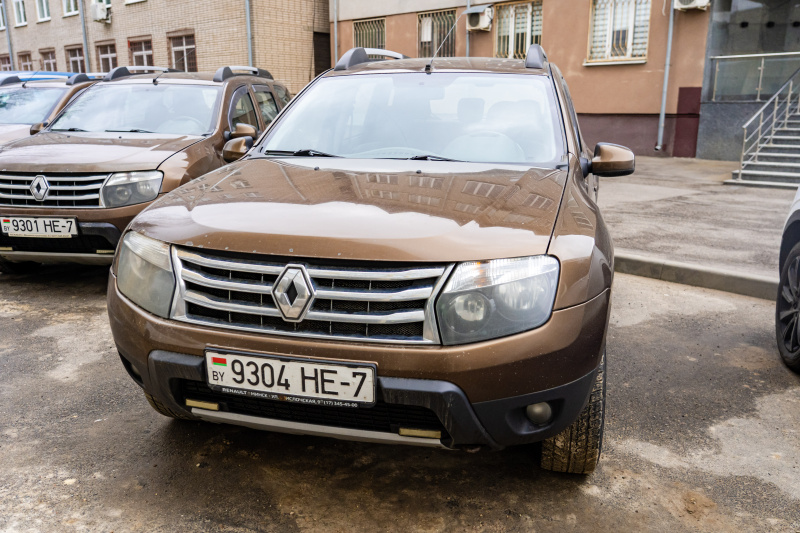 RENAULT DUSTER