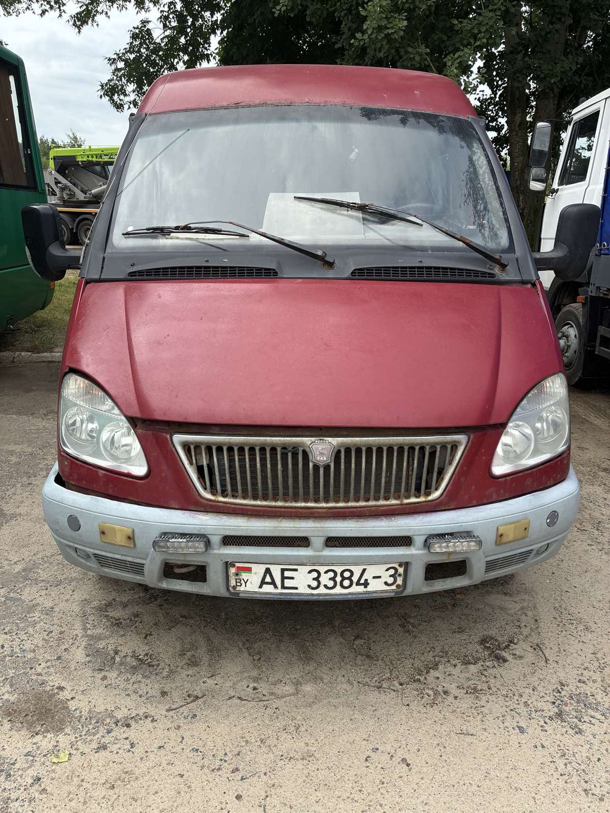 GAZ-2705