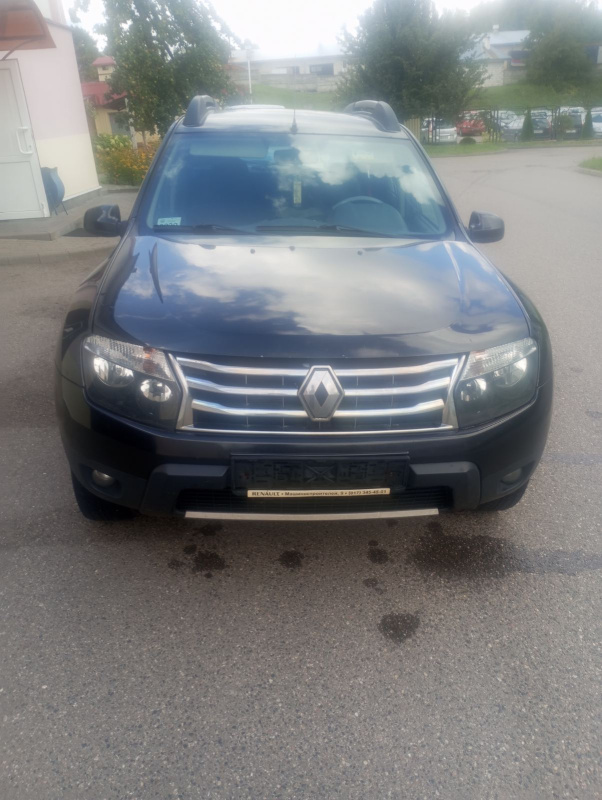 RENAULT DUSTER