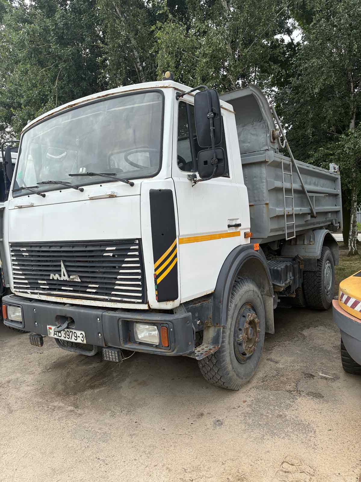 MAZ 555102-223