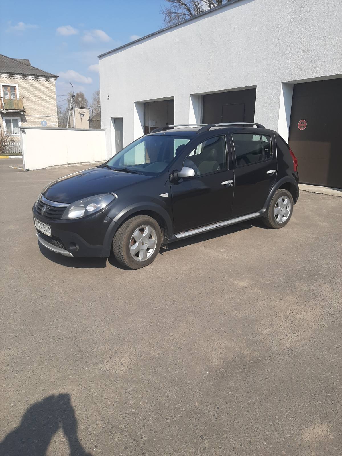 RENAULT SANDERO