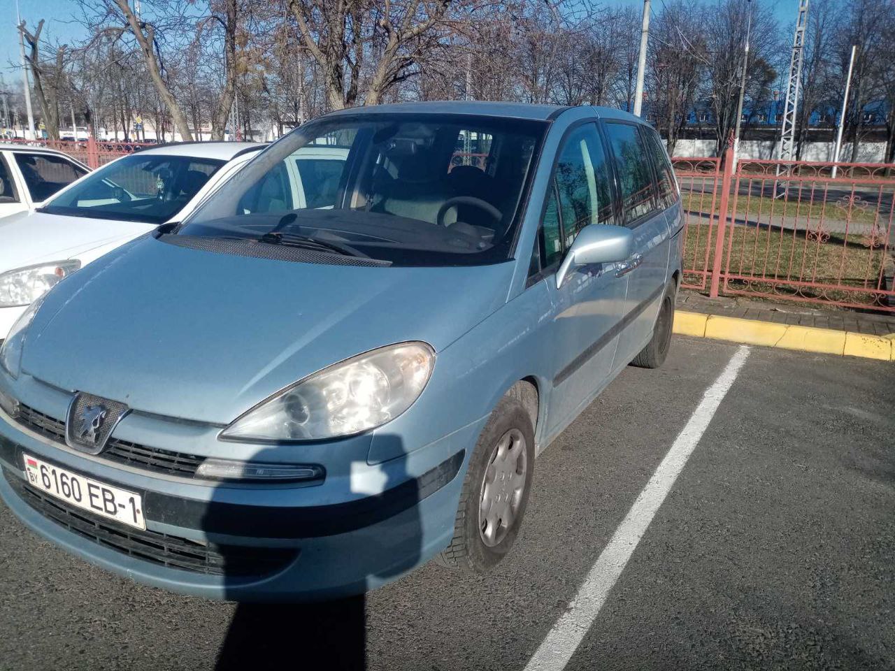PEUGEOT 807