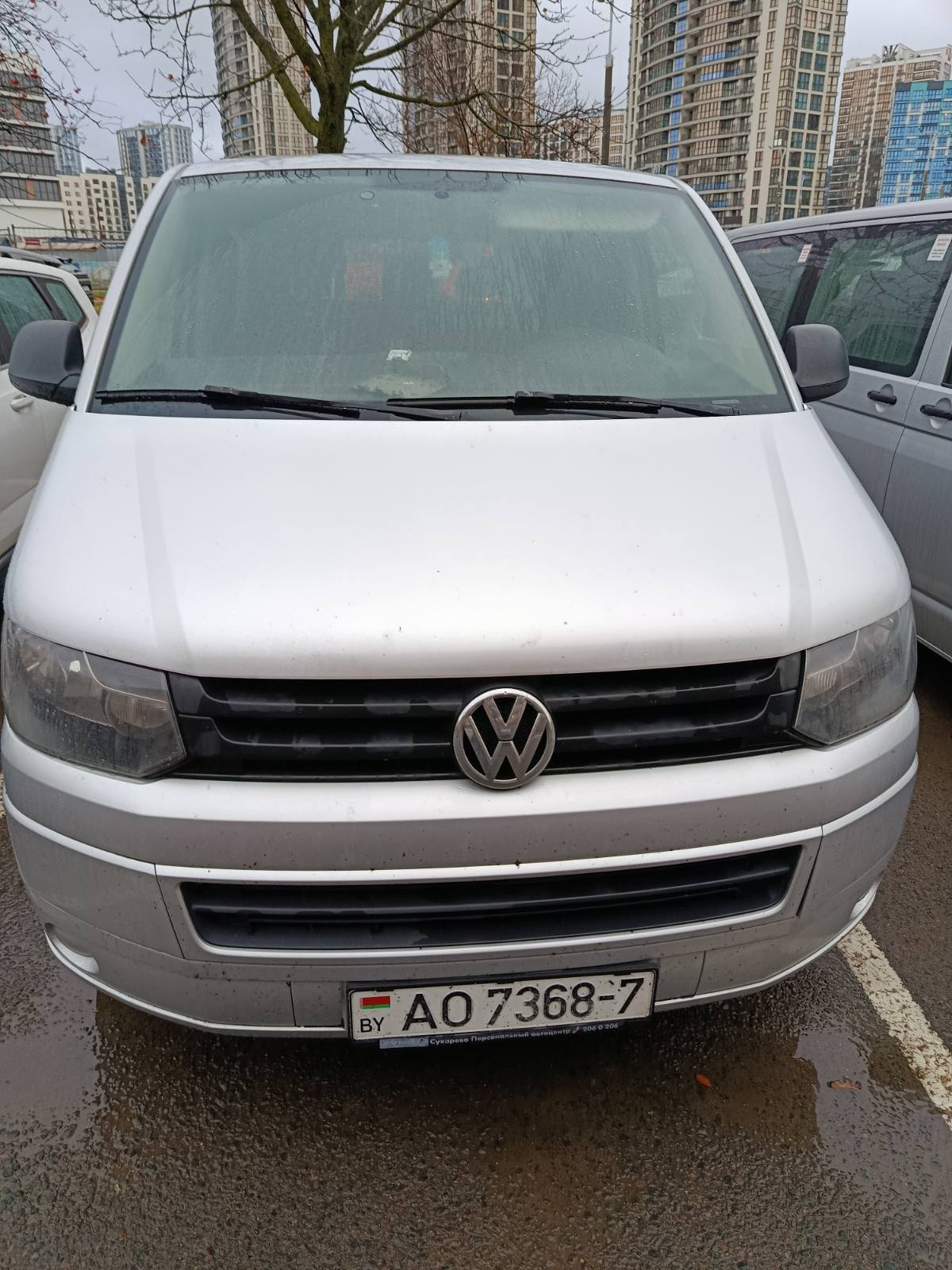 VOLKSWAGEN CARAVELLE