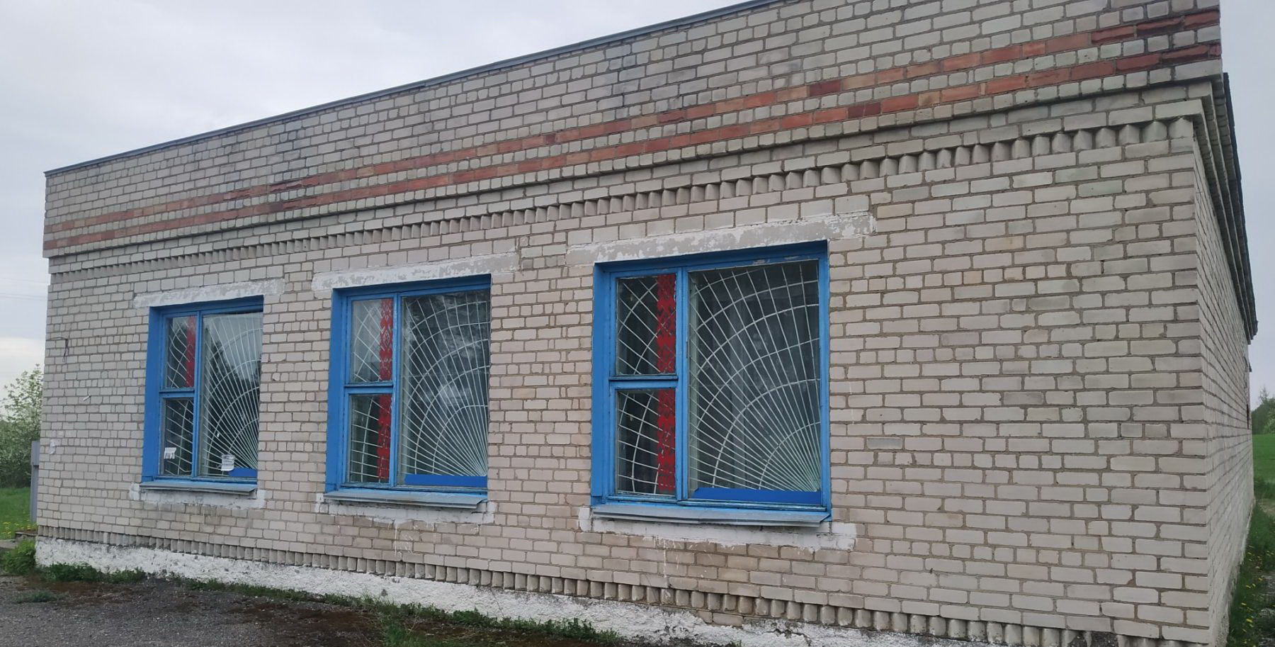 Здание магазина 