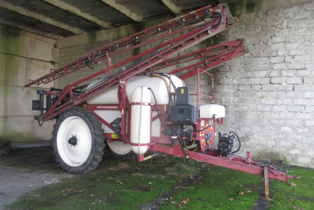 Опрыскиватель полуприцепной RSM TS-3200/24 Satellite