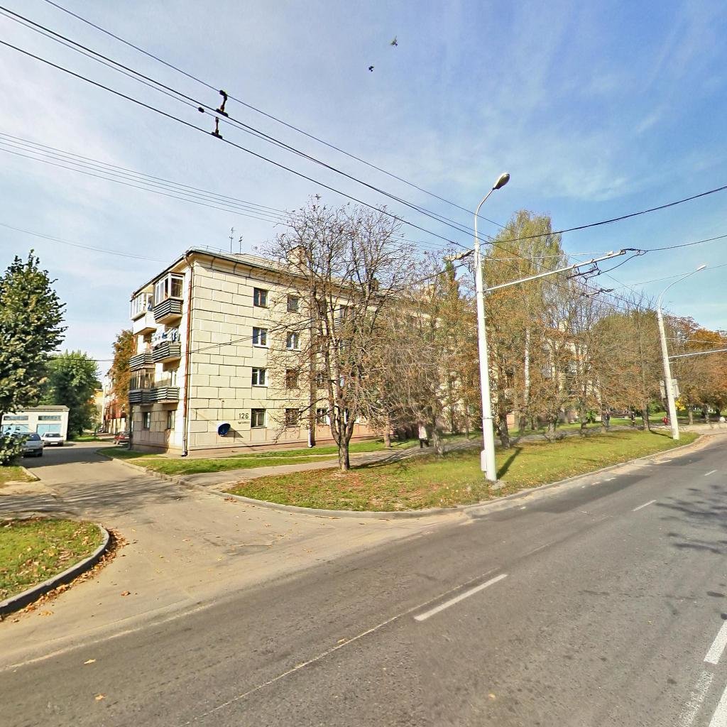 1/2 доля в праве собственности на квартиру с инв. №  500/D-136580