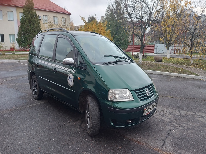 VOLKSVAGEN SHARAN 