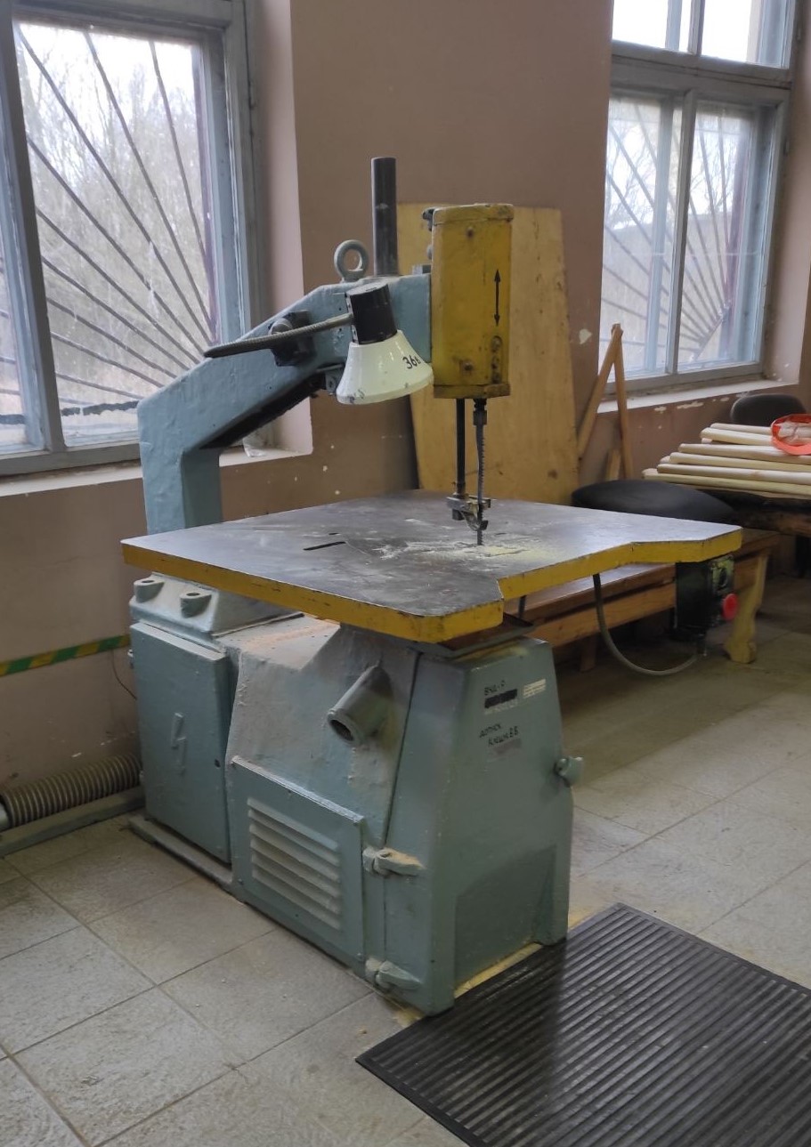 Станок абажурно-лобзиковый АЖС-5