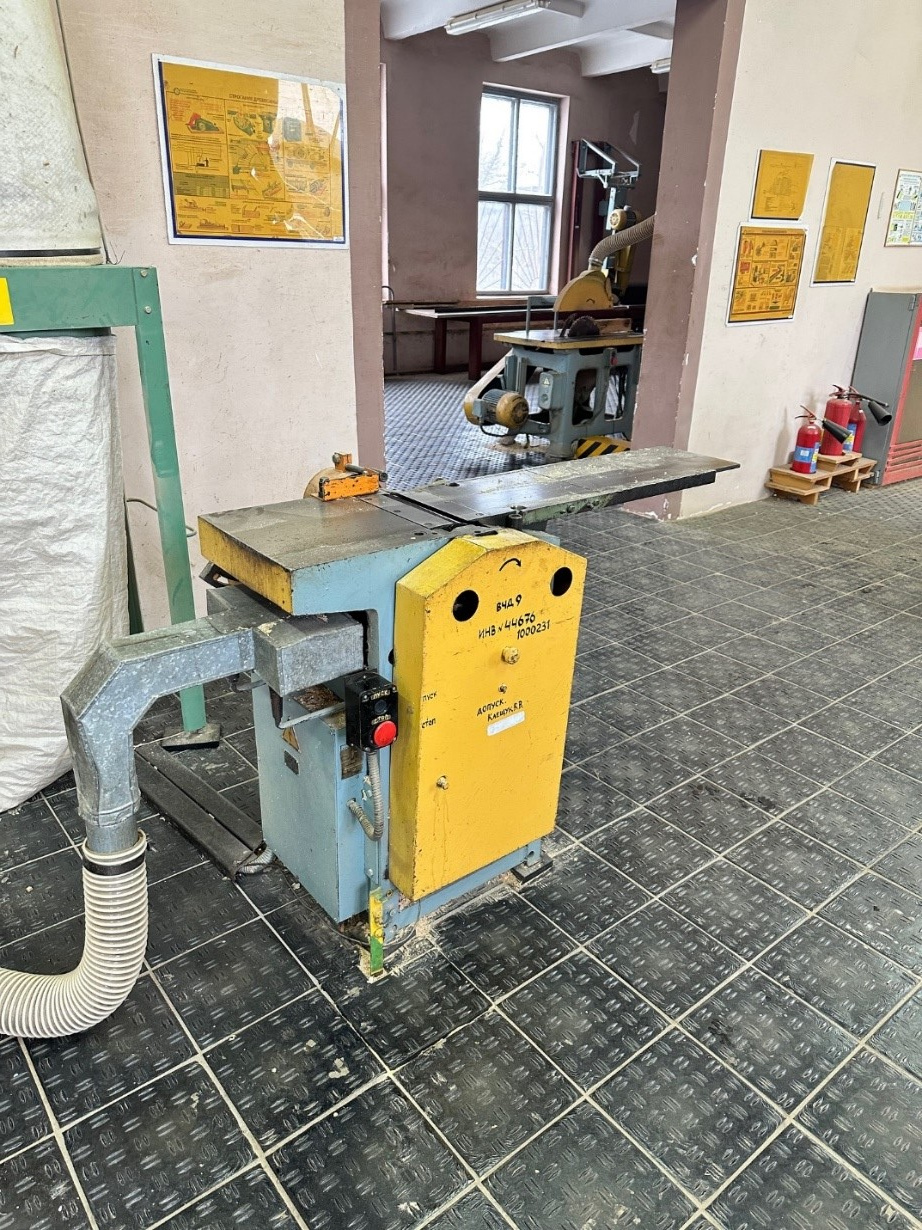 Станок деревообрабатывающий (фуговальный) СФ-4