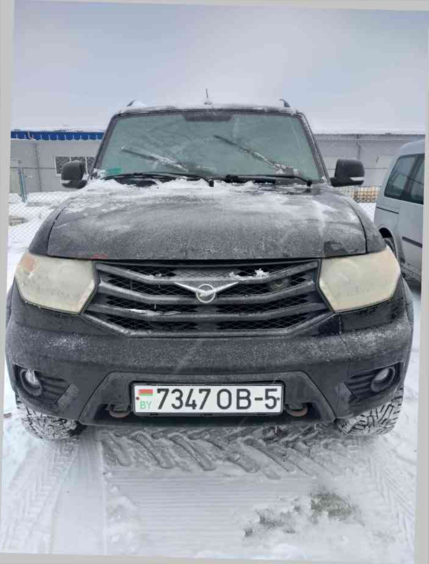 UAZ 3163 305-11