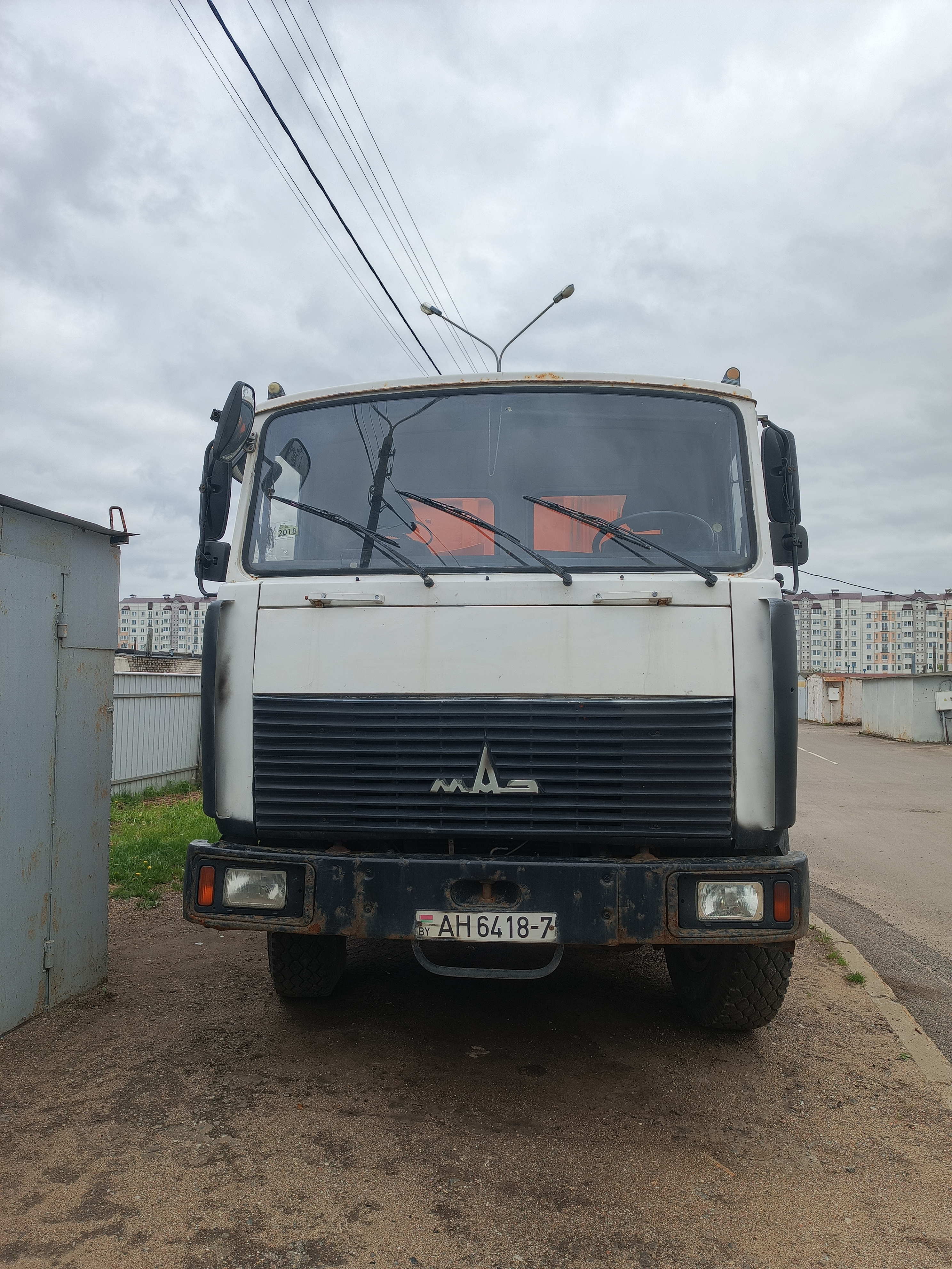 MAZ 5337 KO-440-8