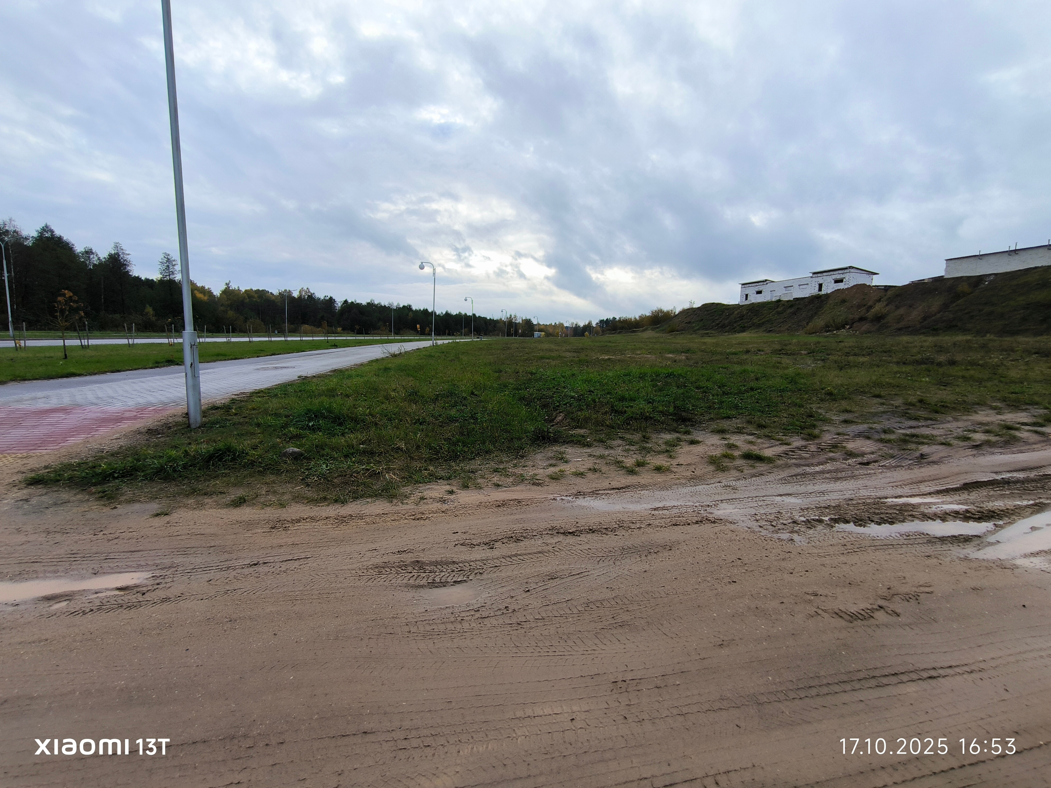 Земельный участок 